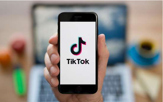 TikTok collaborates with dry goods brands to share storage tips